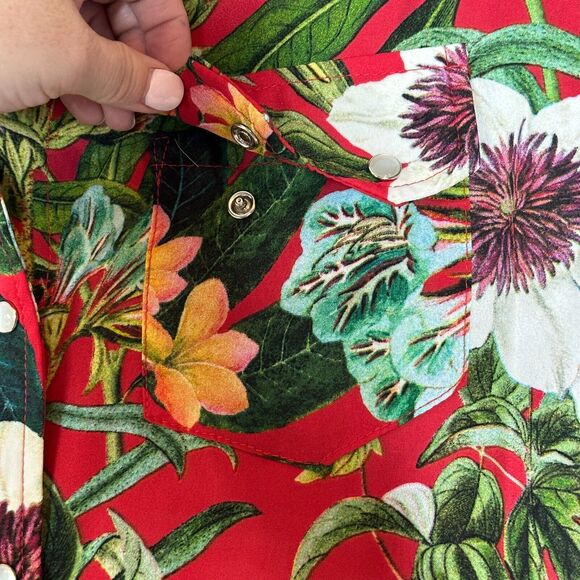Sandrine Rose Hawaiian Pearl Snap Floral Shirt Red S/S Women Small NWT Made USA - Picture 7 of 10
